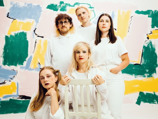 indiepartment präsentiert: Crush - Album Release Show