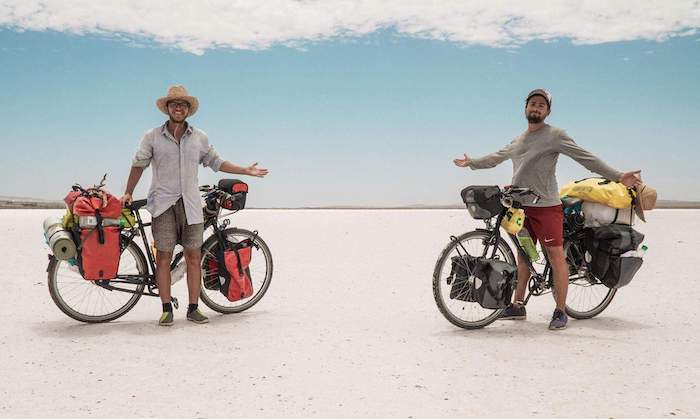 Reise-Doku mit Paul und Hansen Höppner - 13.600 Kilometer mit dem Fahrrad nach China