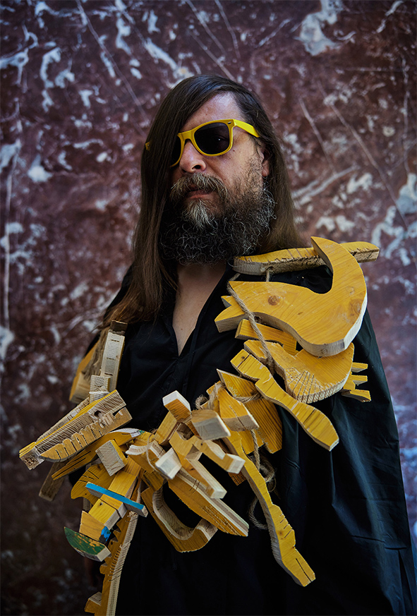 Yellow Universe Künstler Ernst Koslitsch
