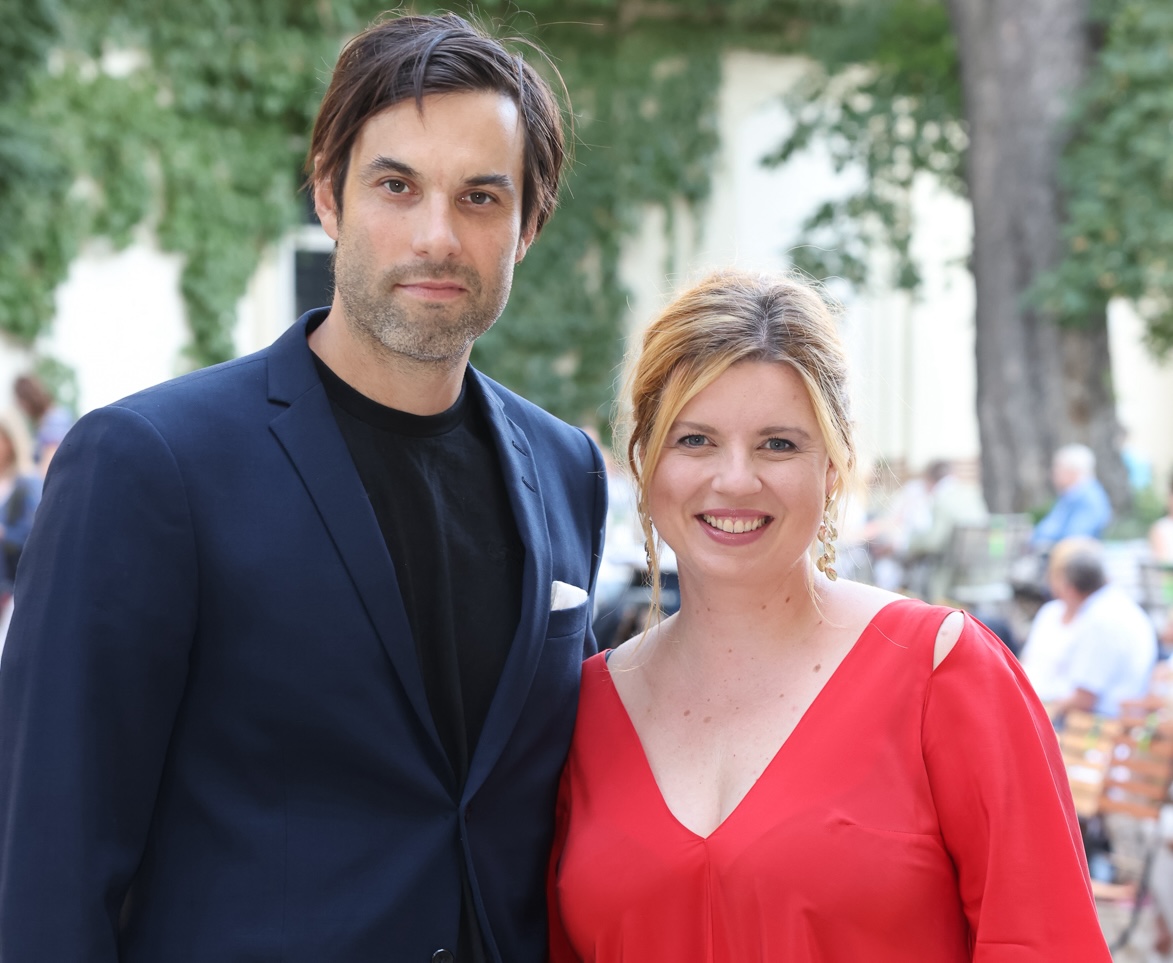 Max Simonischek & Simone Kopmajer: Die Dame mit dem Hündchen