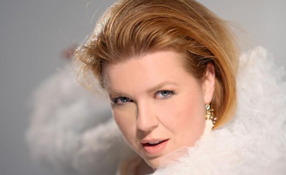 Simone Kopmajer - Home for Christmas