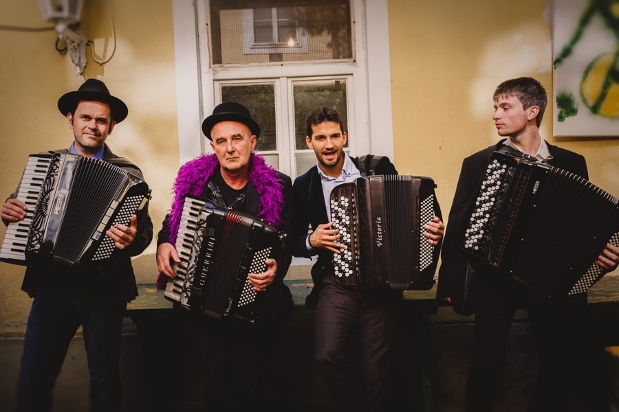 Stefan Heckel & BELOFOR