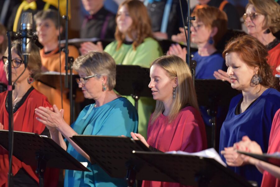 Das Silberne - ein Chor jubiliert Arkadia Arnfels