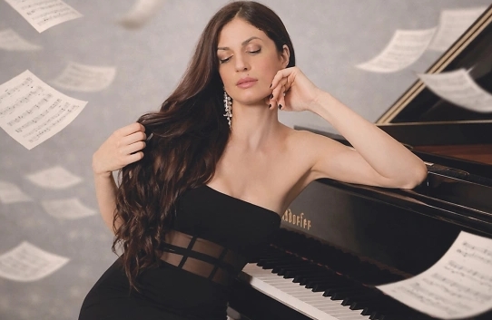 Alessandra Toni am Piano